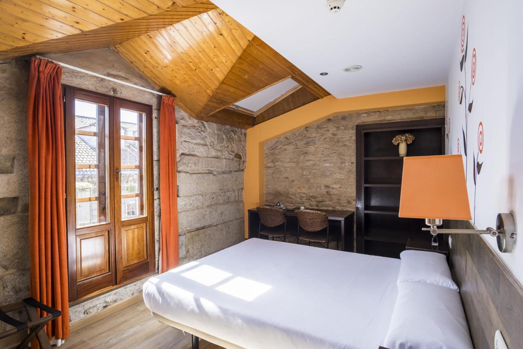 Hotel Alda Algalia Santiago de Compostela Exterior photo
